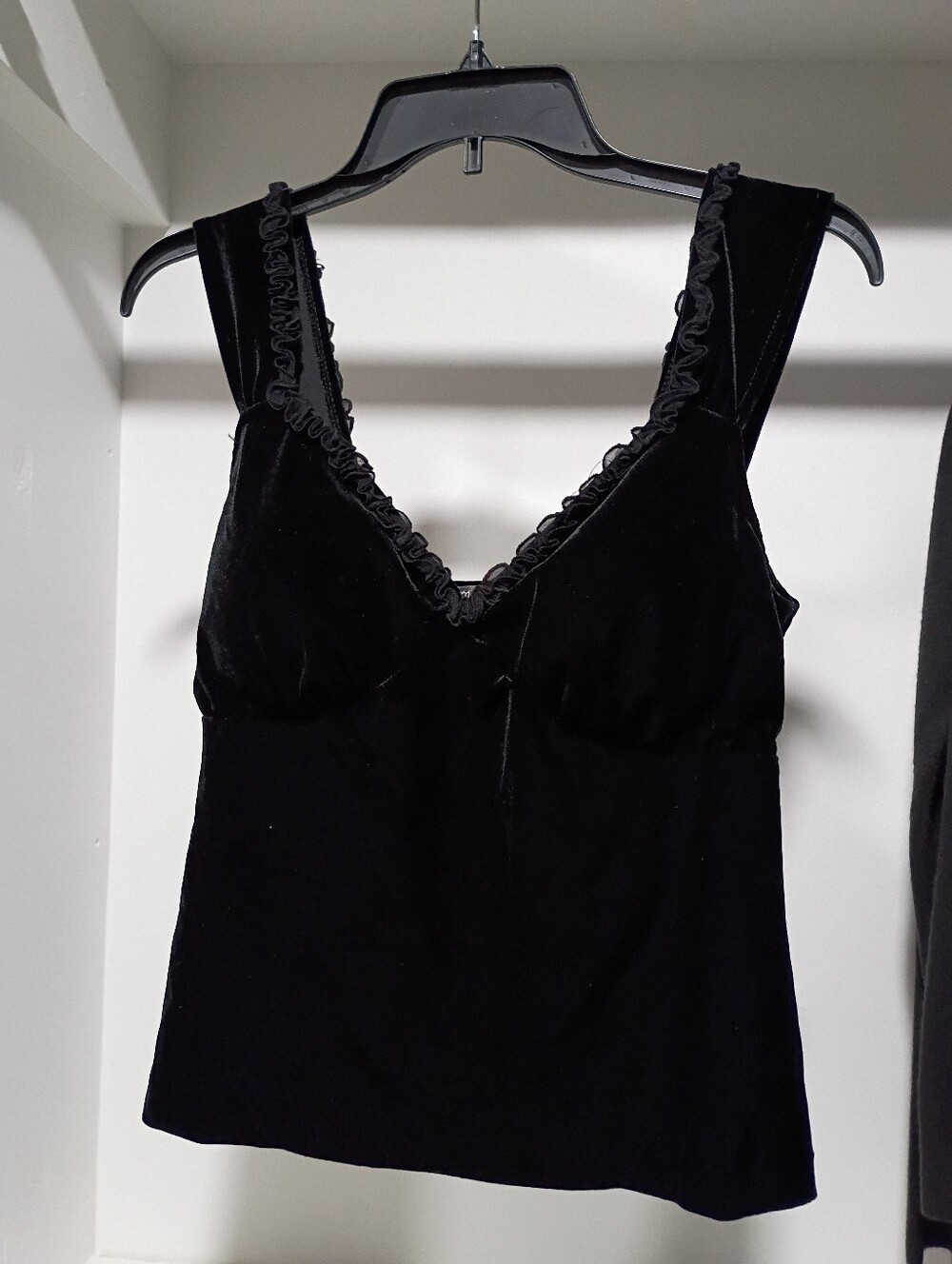 Vintage Muse Black Velvet Cropped Tank Top